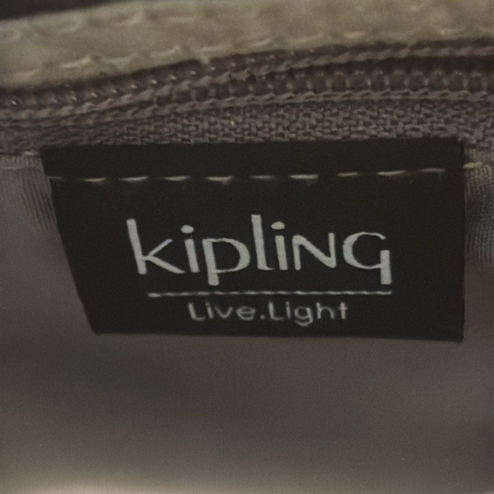 Kipling Camo Crossbody Bag Compact Durable Design - Picture 3 of 6